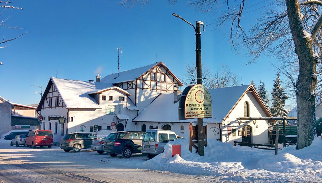 Hostinec U Pejska A Kocicky Марианске-Лазне Экстерьер фото